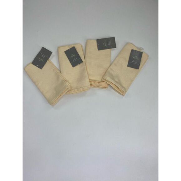 Set of 8 New Cream Cloth Napkins - Picture 3 of 3